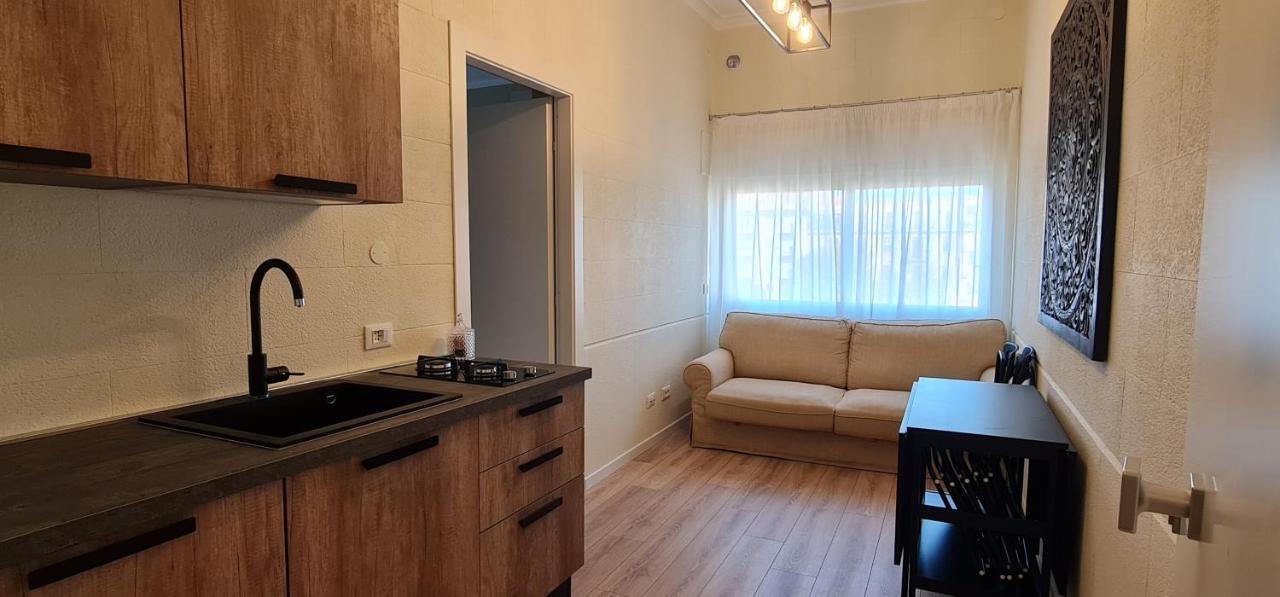 Di Fresco Apartments - Holiday House ปาแลร์โม ภายนอก รูปภาพ