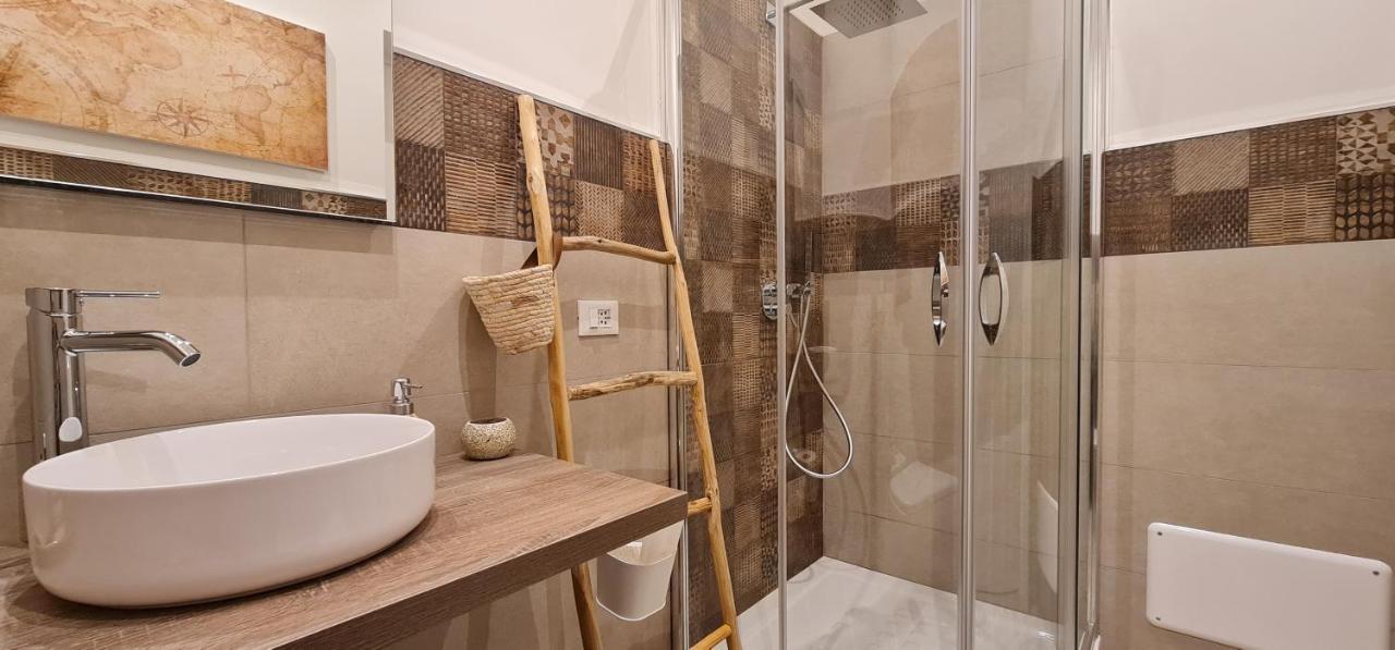 Di Fresco Apartments - Holiday House ปาแลร์โม ภายนอก รูปภาพ